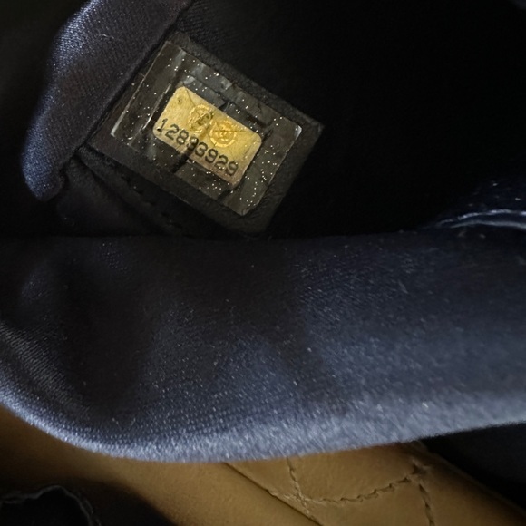 Authentic Chanel XL lambskin soft yellow Tote/Weekender bag - Picture 7 of 16